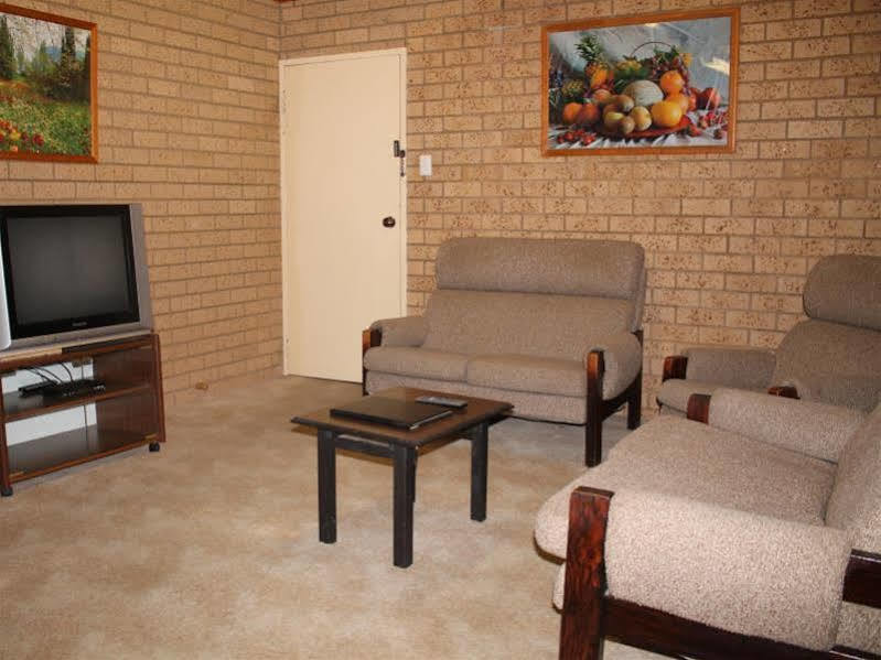 Lone Pine Motel Corowa Exterior foto